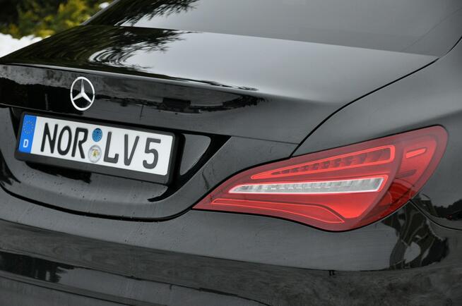 Mercedes CLA 200 1.6i(156KM)*AMG Line*Full Led*Navi*Klima*Skóry*2xParkt*I Wł*Alu18"ASO