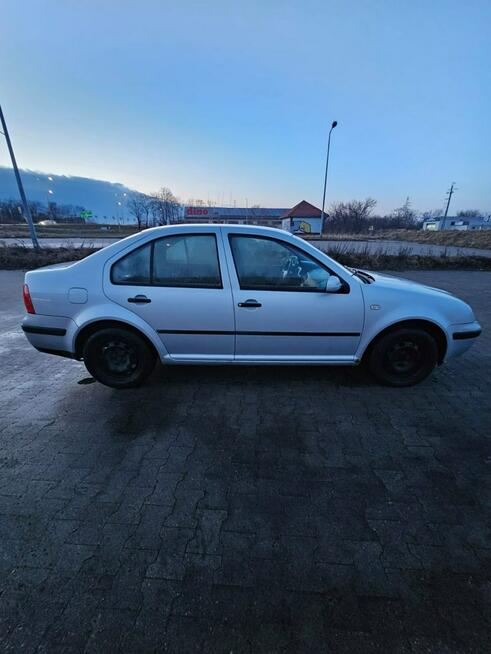 Volkswagen Bora Benzyna 1.6 + LPG - 1999r - 101KM