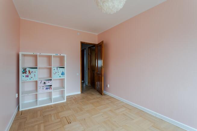 Dom w Poznaniu -7 pokoi, garaż, piwnica, ogród