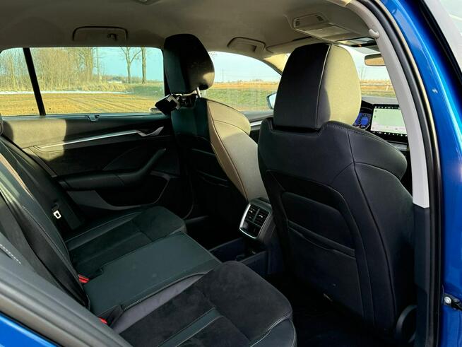 Škoda Octavia Edition130*Lift*Led*4x4*Kamera*Navi*DSG*VirtualCocpit*Matrix*El.fotele