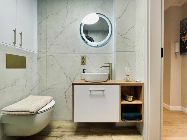 Mieszkanie Kielce, Bohaterów Warszawy