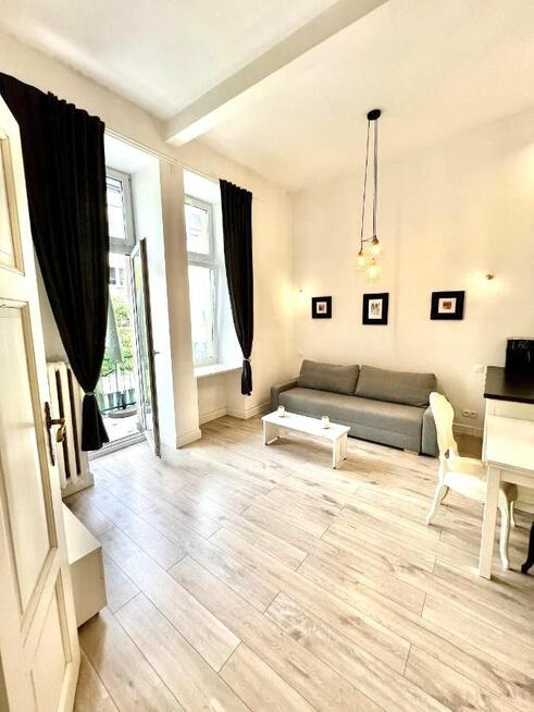 Mieszkanie Warszawa gm. Śródmieście Śródmieście, Hoża