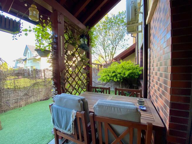 Dom Iwiny gm. Siechnice Iwiny, Zielona