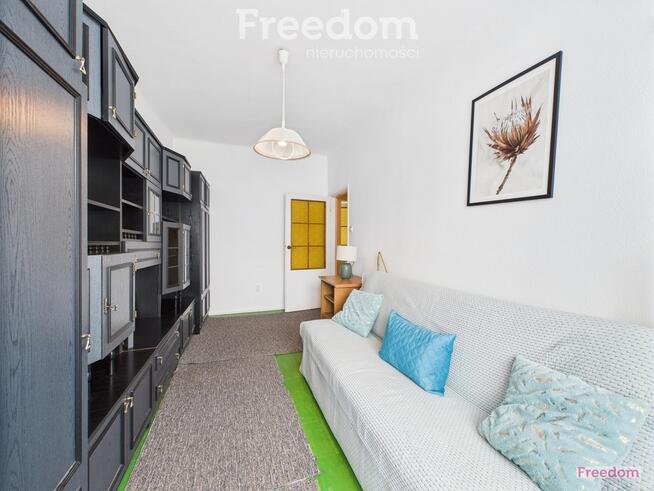 ul. Budowniczych – 2 pokoje z loggią do remontu