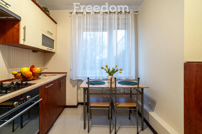 Słoneczne 2 pokoje Świetna lokalizacja Piwnica 20m