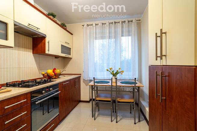 Słoneczne 2 pokoje Świetna lokalizacja Piwnica 20m