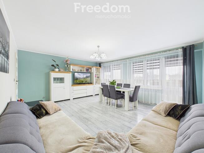 * 4 pokoje * winda * do wejścia * garderoba *