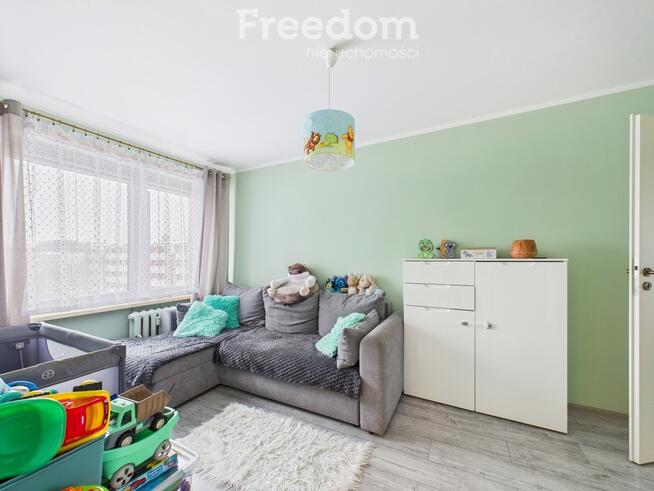 * 4 pokoje * winda * do wejścia * garderoba *