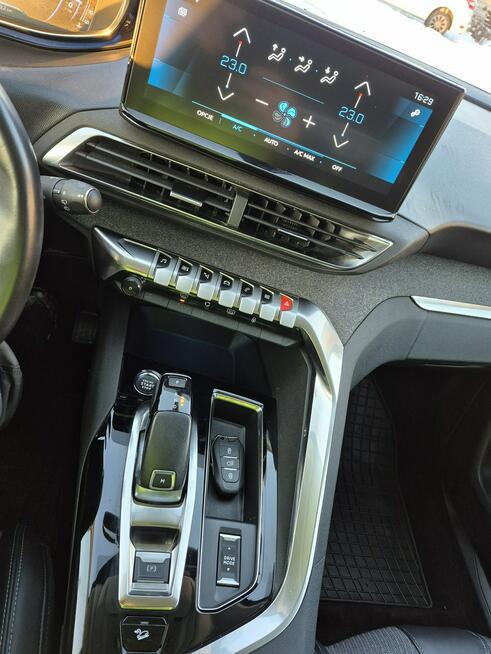 Peugeot 3008 1.5hdi Aautomat KAMERA 55tys km navigacja led