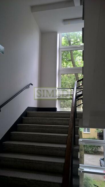 Zabytkowa kamienicarecepcja,dostęp24h,niski parter