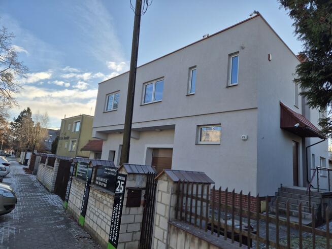 Wynajmę 2 pokoje 60m2 z tarasem. Ogrody