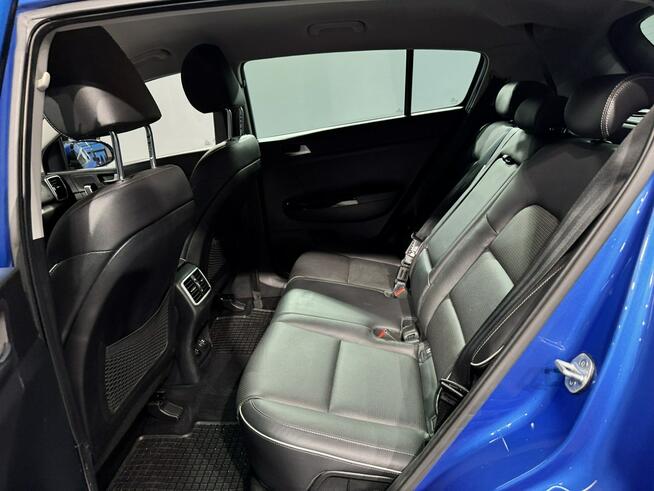 Kia Sportage 1.6T-GDI 177KM DCT AWD 2019 r., salon PL, komplet opon, serwisowana