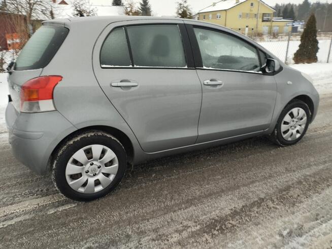 Toyota Yaris 1.3 benzyna z Niemiec klima