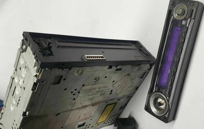 Stare radio samochodowe