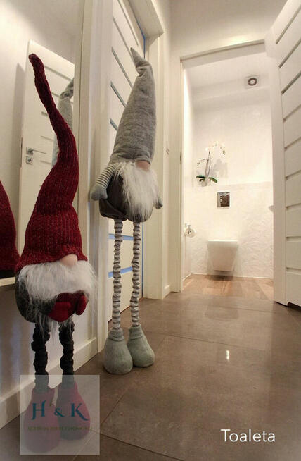 OFERTA PREMIUM! Trzy pokoje, dwa ogrody, garaże, komórka lok