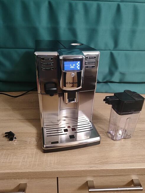 Ekspres do kawy Saeco incanto+nowa karafka na mleko