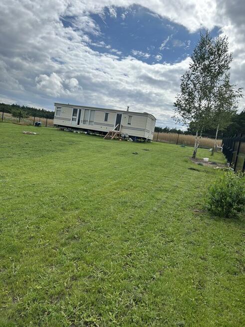 Działka budowlana z domkiem holenderskim