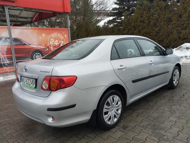 Toyota Corolla 1.6 benzyna
