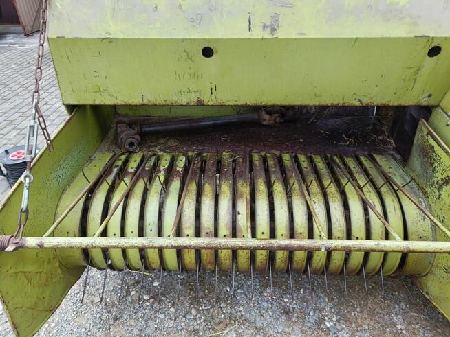 Sprzedam prasę kostkujãcą