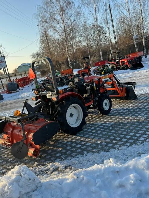 KUBOTA NB21 , 4X4 , 21hp, REWERS Wspomaganie