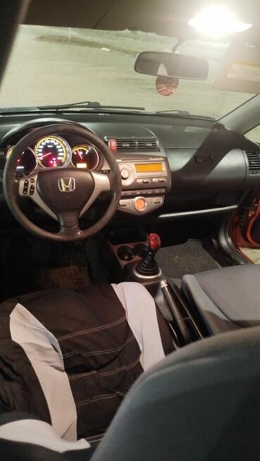 Honda Jazz 2006 badanie techniczne na rok