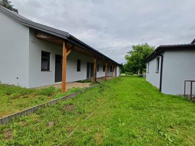 DWA DOMY na jednej posesji w Karmanowicach na sprzedaż