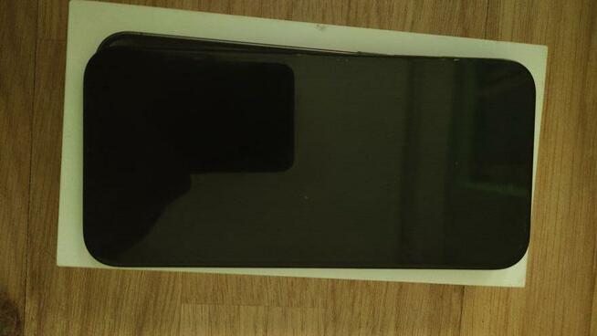 Sprzedam iPhone 15 pro max