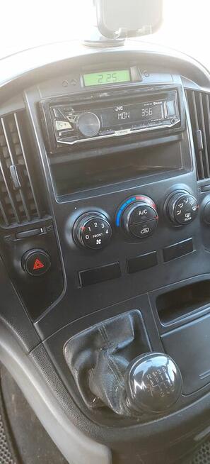 Hyundai H1 bus z małym przebiegiem