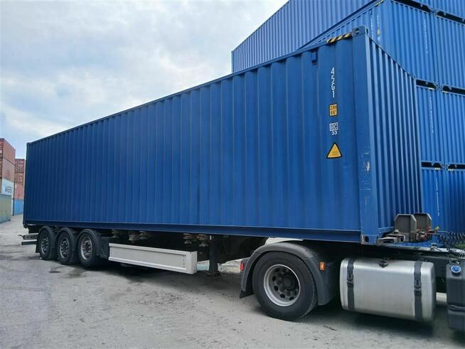 Kontener 40hc kolor niebieski rok 2024