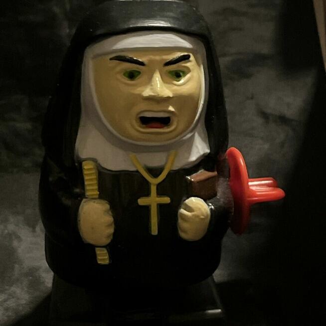 VTG Nunzilla Walking Nun Wind Up Accoutrements , pudełko org