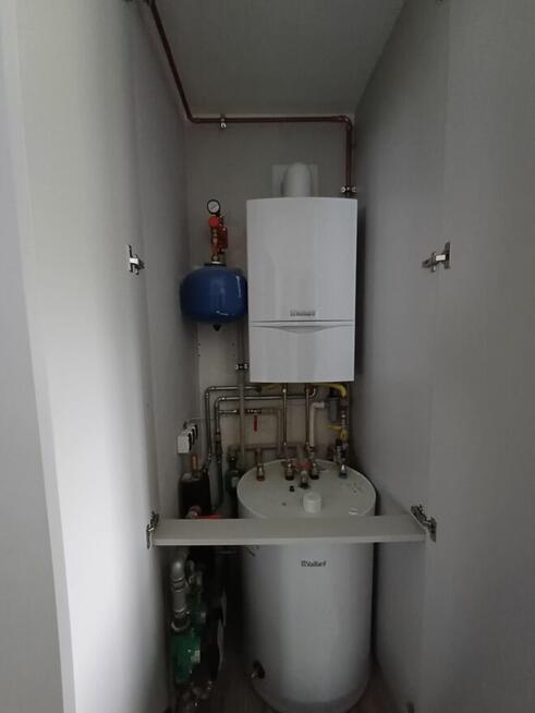 DWA DOMY na jednej posesji w Karmanowicach na sprzedaż