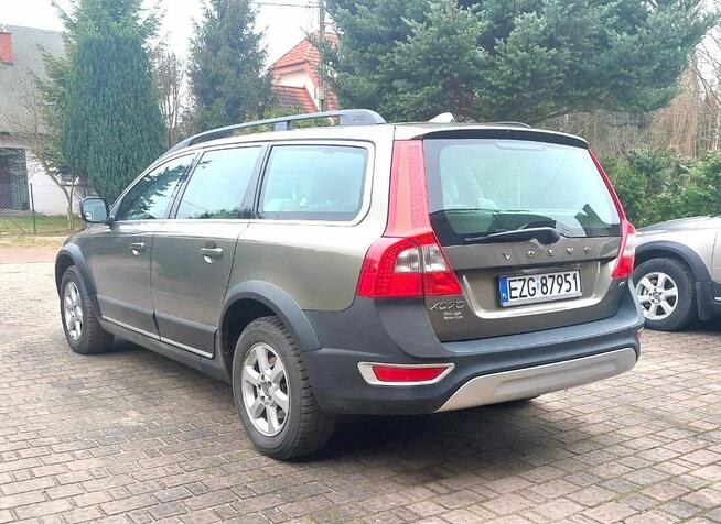 Sprzedam bezpieczny, rodzinny samochód VOLVO XC 70