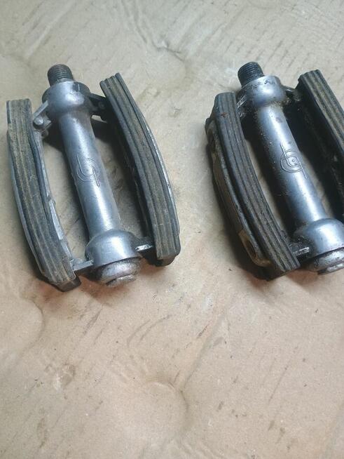 Pedały radzieckie odnowione