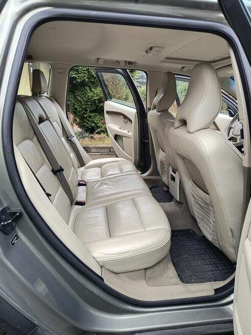 Sprzedam bezpieczny, rodzinny samochód VOLVO XC 70