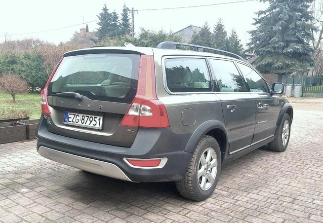 Sprzedam bezpieczny, rodzinny samochód VOLVO XC 70