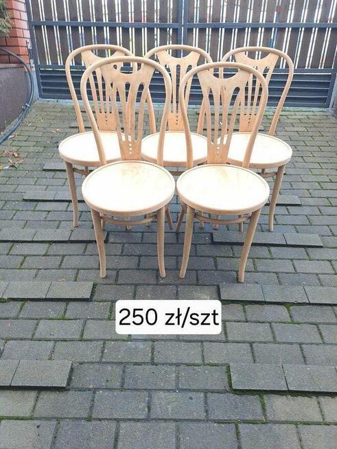 Krzesła drewniane gięte