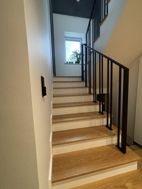 Producent balustrad stalowych-dla firm i klientów prywatnych