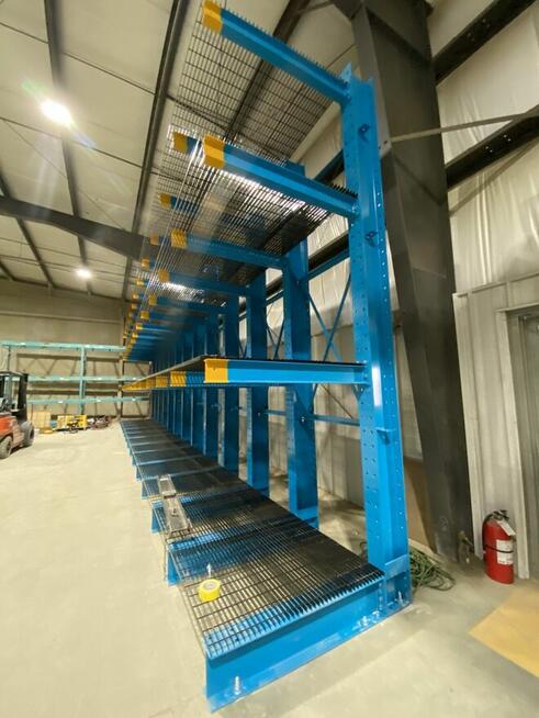 OKAZJA – REGAŁY WSPORNIKOWE JEDNO I DWUSTRONNE