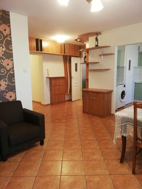 Wynajmę mieszkanie 3 pokojowe.