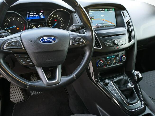 Ford Focus 1.0 E-Bst 125KM Eu6 Kombi -Pakiet zima -Navi -Ksenon -Nowy Rozrząd
