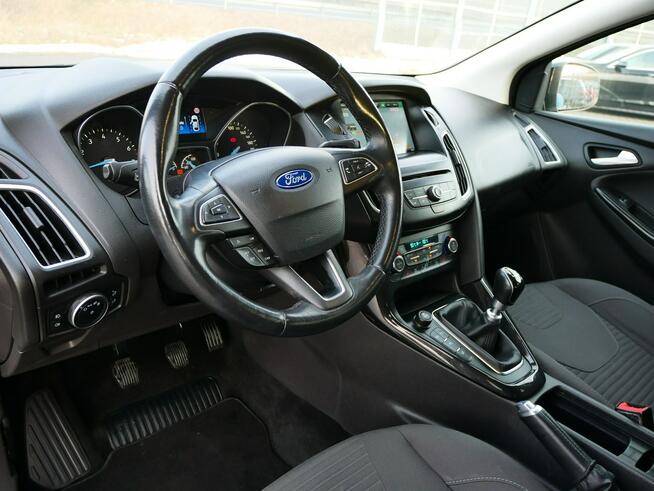 Ford Focus 1.0 E-Bst 125KM Eu6 Kombi -Pakiet zima -Navi -Ksenon -Nowy Rozrząd