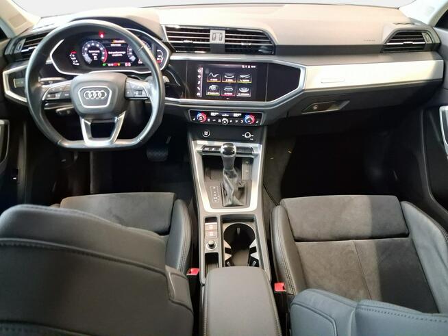 Audi Q3 VAT 23% S-line 35TFSI 150KM S-tronic 2021 r., salon PL