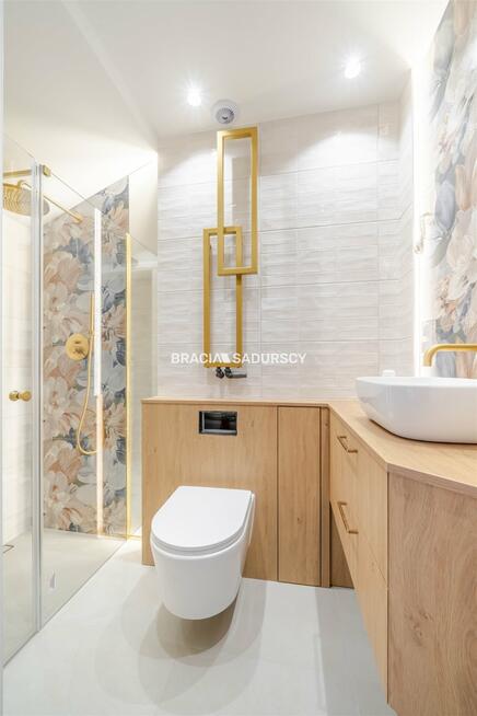 Dom Kraków Dębniki, Tyniec, Wielkanocna