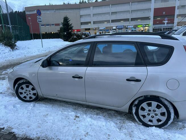 Hyundai i30 Niezawodna i mocna benzyna/LPG/Hak/Klimatyzacja/Isofix/Drugie opony