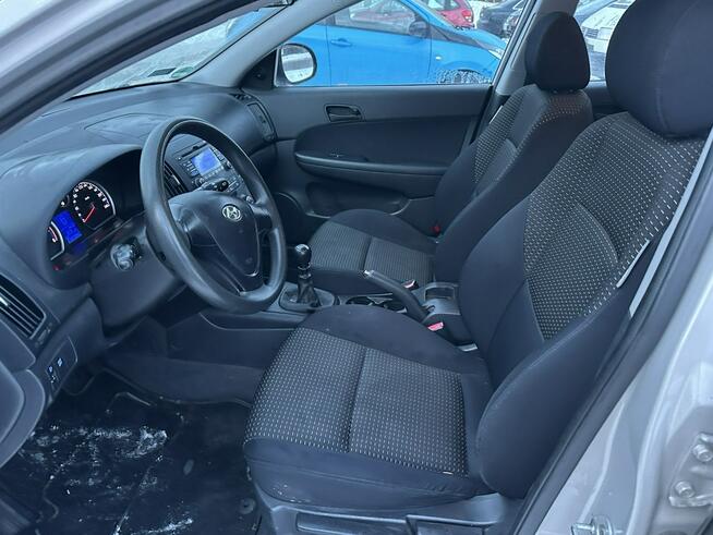 Hyundai i30 Niezawodna i mocna benzyna/LPG/Hak/Klimatyzacja/Isofix/Drugie opony