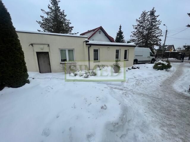 Solidny dom , garaż , działka , ogród,