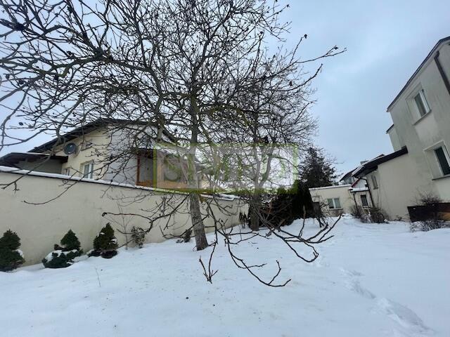 Solidny dom , garaż , działka , ogród,