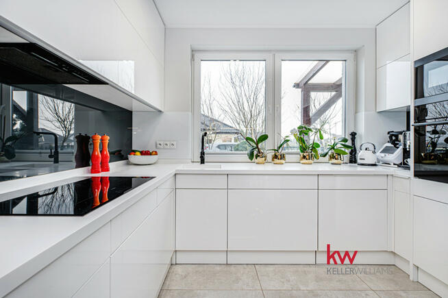 Dom Kamionki gm. Kórnik, Sportowa