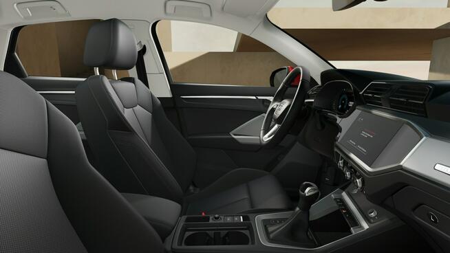Audi Q3 S line_LED_Kamera_Asystenci_SoundSystem_PakietCzerń_Virtual_CarPlay