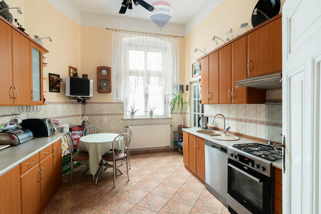 Centrum miasta ale zacisznie, kameralna kamienica